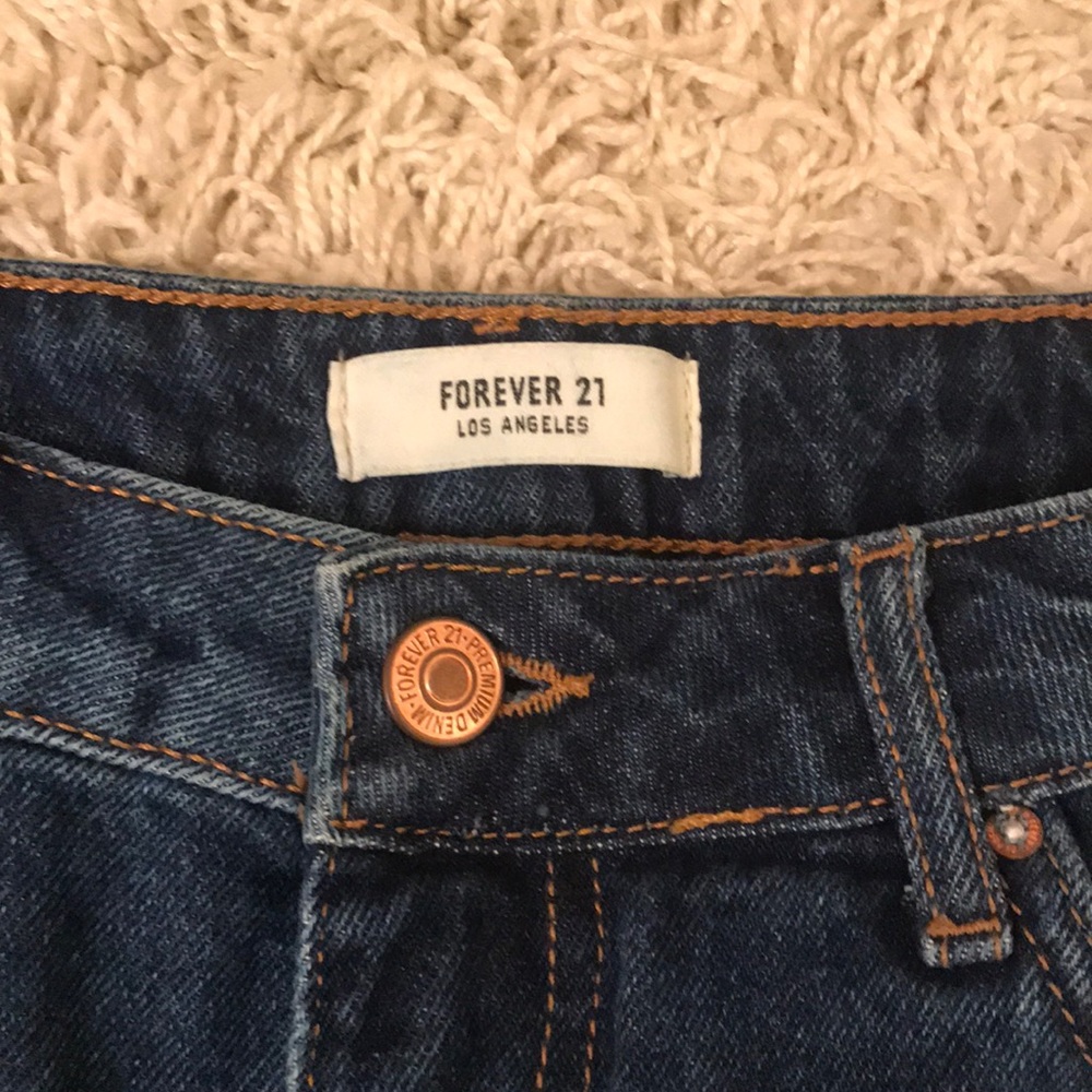 Jean Shorts - Picture 2 of 4
